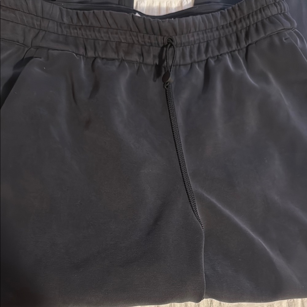lululemon athletica women’s Softstreme High-Rise Pant - Picture 4 of 9
